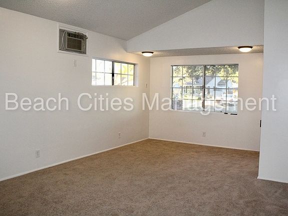 4th image of 3903 San Anseline Ave