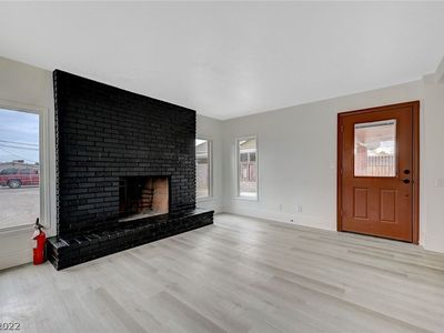 1005 Pearl Ave, Sunrise Manor, NV, 89104