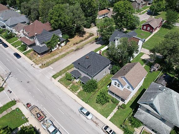 4th image of 3251 N Capitol Ave