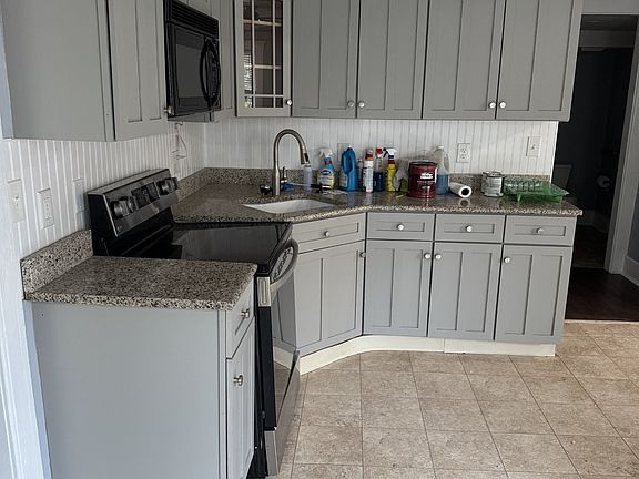 2nd image of 57 Reservoir St
