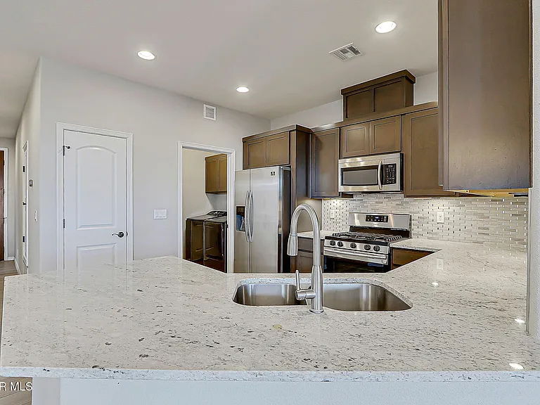 13752 Newton Ct — Photo 16