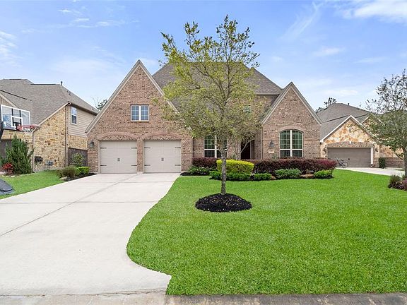 Three Car Tandem Garage
