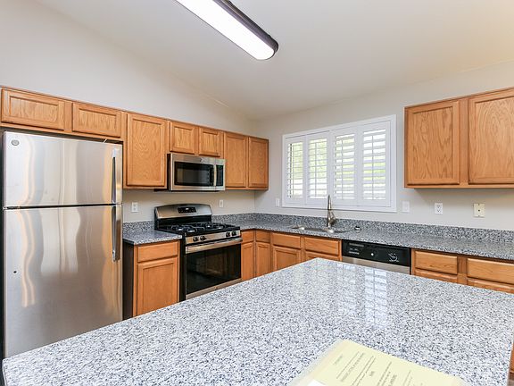 2nd image of 4921 E Hilton Ave