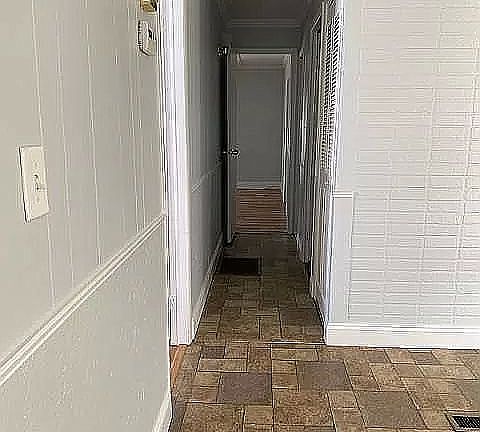 hallway to bedrooms