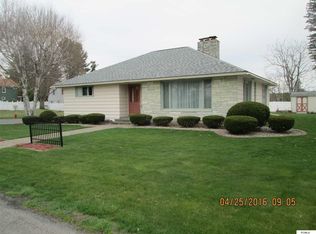 1 Country Club Dr, Gloversville, NY 12078