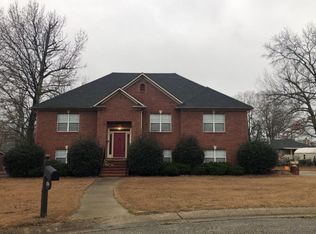 1224 12th Ct, Pleasant Grove, AL 35127