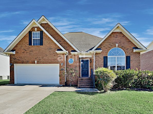 5219 Cloister Dr
