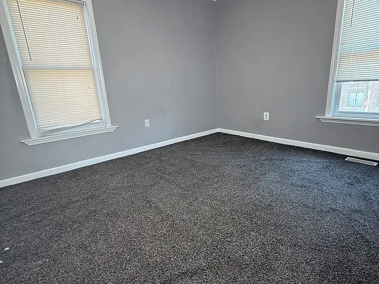 151 Calvert St — Photo 25