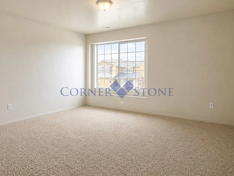 2678 N Kelsan Ave — Photo 9