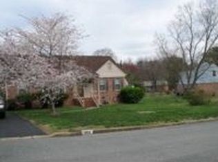 1303 Careybrook Dr, Henrico, VA 23238