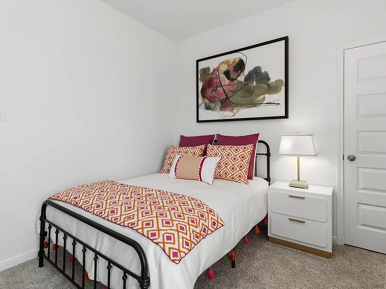 5203 Green St #1 — Photo 22