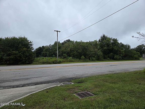 3rd image of 3619 W Pinhook Rd