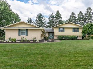 1440 Delynn Dr, Centerville, OH 45459