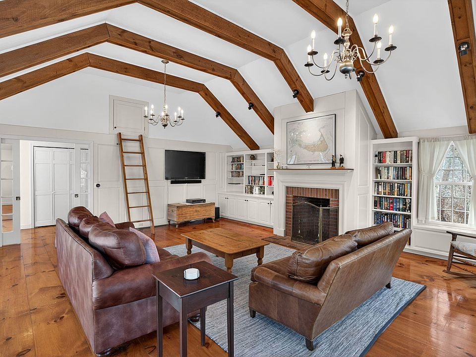1st image of 22 Winslow Drive