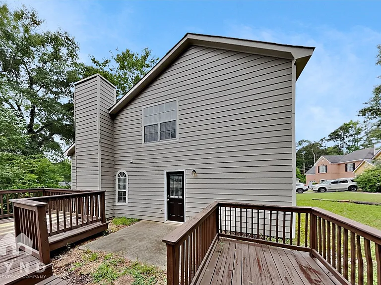 2933 Riverwalk Cv — Photo 19