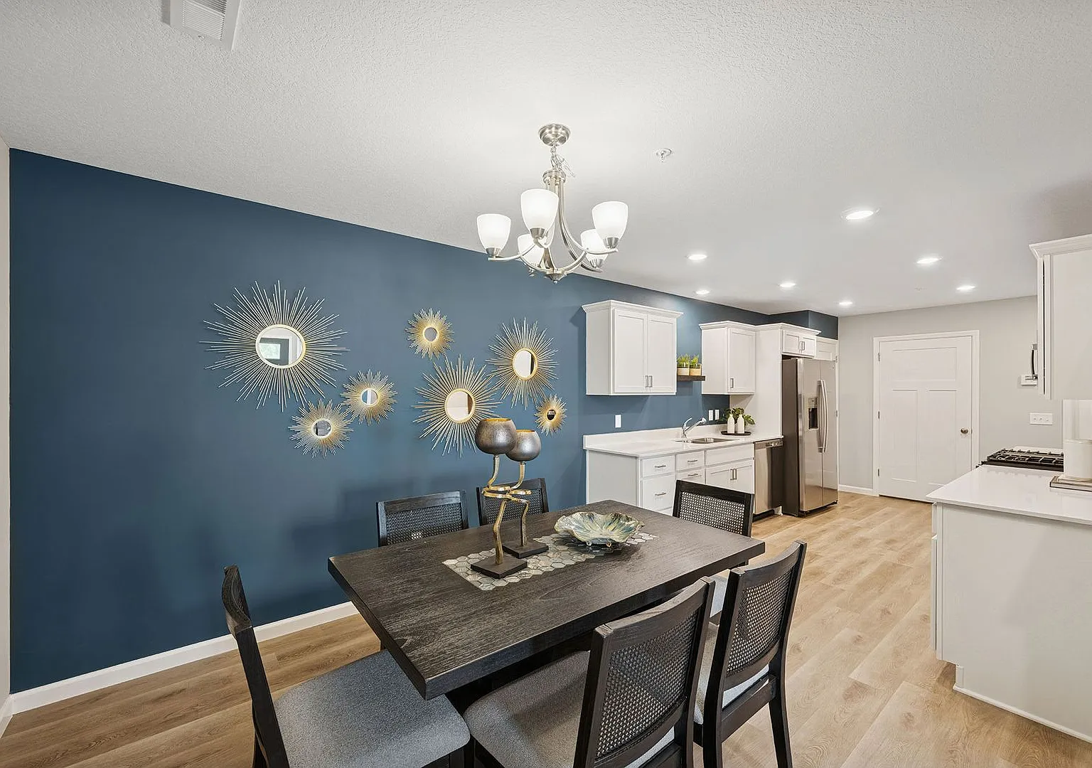 Rent this Brand New Townhome — Photo 4
