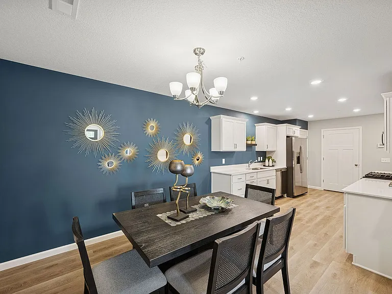 25571 3rd St W — Photo 4