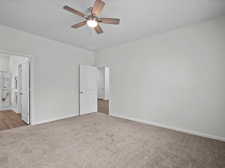 Lightered Knot Ct SE — Photo 17