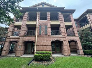 2815 Kings Crossing Dr APT 104, Kingwood, TX 77345