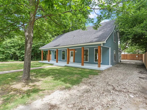 104 W 2nd St, Waxahachie, TX 75165