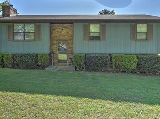 312 Edgewood St, Church Hill, TN 37642