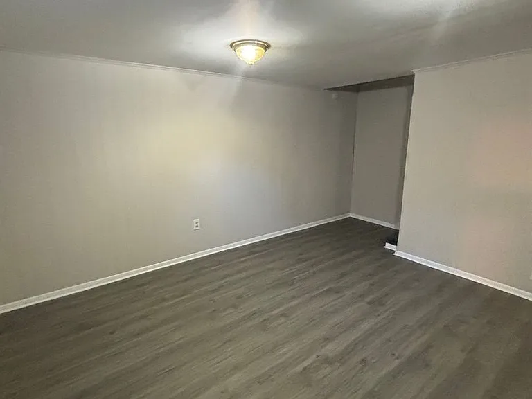 2856 Fairhaven Ave — Photo 13