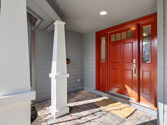 3rd image of 1420 Mills Ct