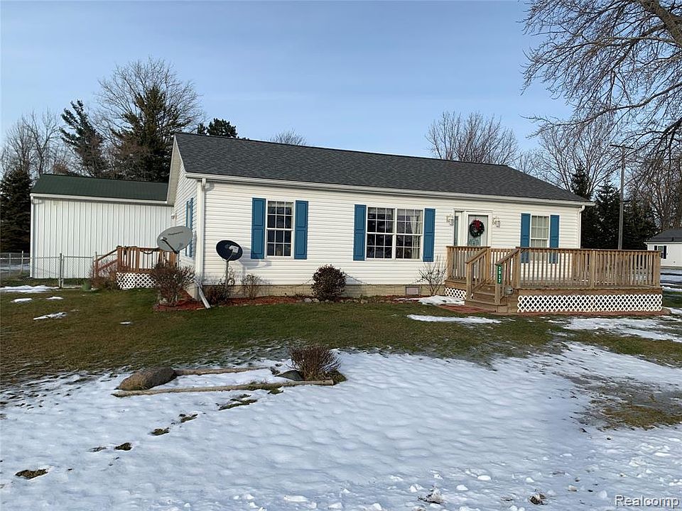 2917 N Lakeshore Rd, Port Hope, MI 48468 Zillow