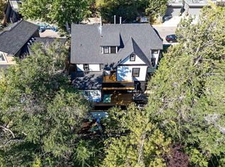 2302 16a St SW, Calgary, AB T2T4K4