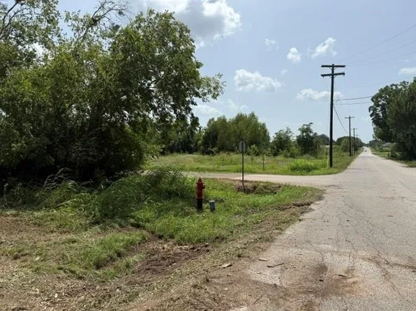0 Washington, Hempstead, TX 77445