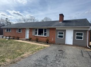 1170 Rainbow Forest Dr, Lynchburg, VA 24502