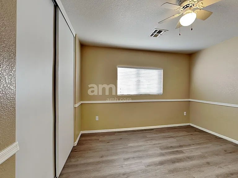 2903 S Channing — Photo 15