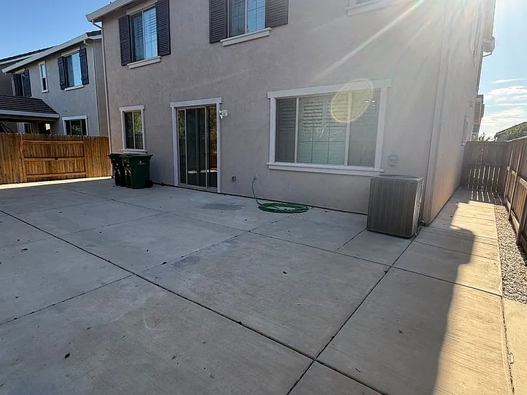 3223 Le Bourget Ln — Photo 37