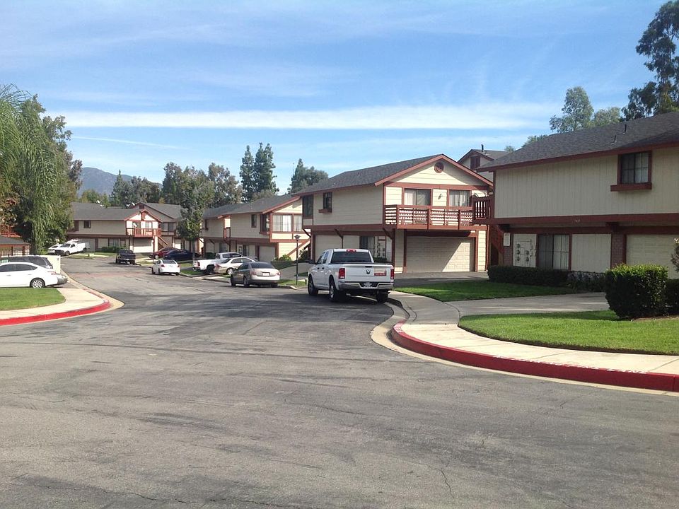 2nd image of 7381 Saddle Rd
