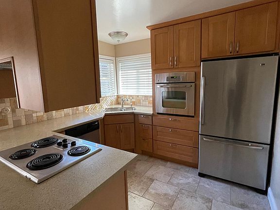 Lots of cabinet space