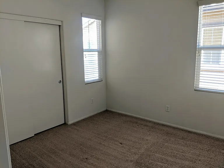 31842 Domenoe Way — Photo 11