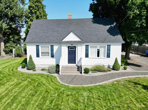 8517 E Valleyway Ave, Spokane, WA 99212