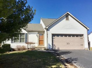 3193 Drake Ave, Groveport, OH 43125