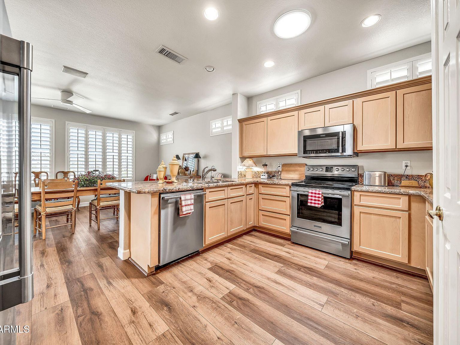 15659 W Jasper Way, Surprise, AZ 85374 | Zillow