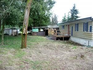 3rd image of 8221 220th St E