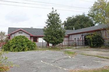 1st image of 112 Saint Rose Ave