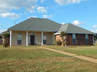 9895 Crooked Creek Blvd, Jackson, MS 39272