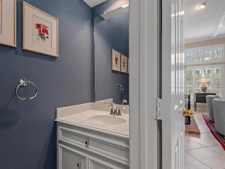 1811 Wild Plum Ct — Photo 35
