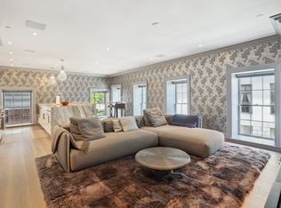 32 Derne St #4C, Boston, MA 02114