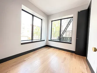 Rented by Reside New York