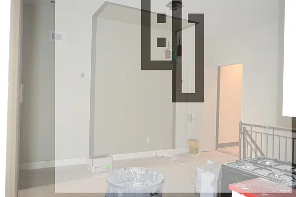 Rented by Loom Group | media 6