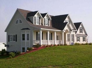 9332 W Us Highway 20, Galena, IL 61036