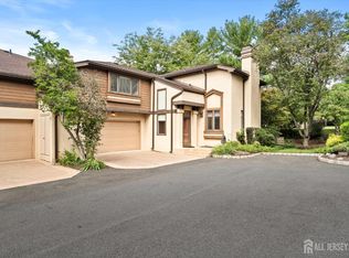 426 Sayre Dr, Princeton, NJ 08540