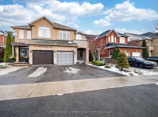 7676 Black Walnut Trl E, Mississauga, ON L5N8A6