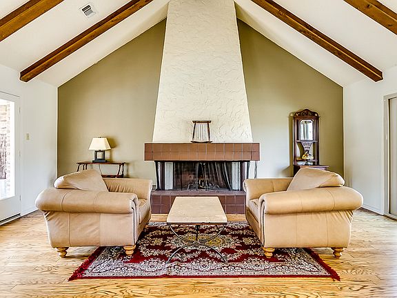 4th image of 3612 Sandia Drive
